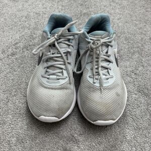 Nike Revolution 6 Next Nature Running Sneaker Shoes Womens 10 Gray Blue Athletic